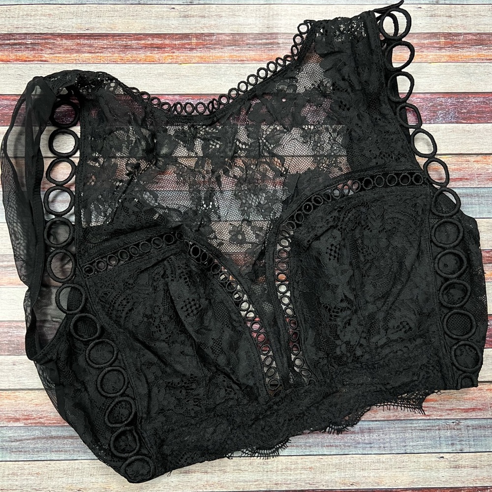 Elegant Victorias Secret High Neck Line Black Lace Bralette